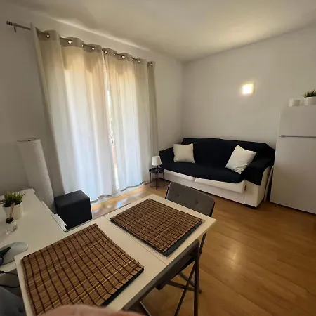 Estudio Cala Canyelles Apartment *
